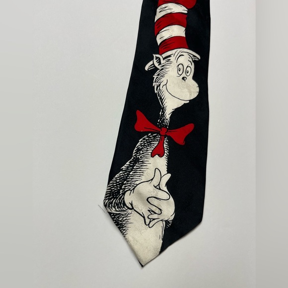 Vintage Dr. Seuss silk Cat in the hat tie - Picture 2 of 8